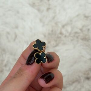 Classic Black Clover Stud Earrings - Gold Plated
